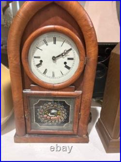 18.5 INCH TALL ROUND GOTHIC BEE HIVE CLOCK William Johnson 8 DAY TIME STRIKE
