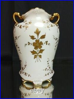 A 9 (23 cm) Royal Vienna Portrait Vase SIGNED Lubel Beehive Austria Antique
