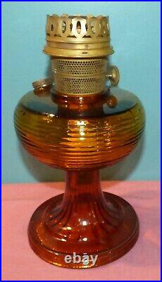 Aladdin Model B Oil Kerosene Lamp Amber Beehive