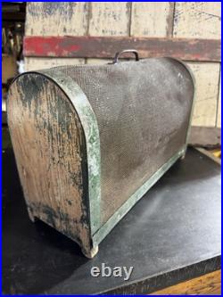 Antique INCREDIBLE QUEEN BEE BOX TRAP TRANSPORT Hive Apiary Primitive Wood