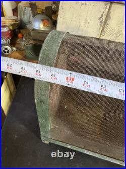Antique INCREDIBLE QUEEN BEE BOX TRAP TRANSPORT Hive Apiary Primitive Wood