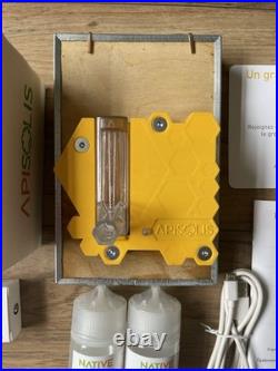 Apisolis Vapouriser Bee Hive Smoker with accessories