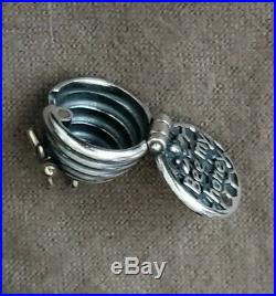BEST COND & THE ONLY 1 ON EBAY 3D JAMES AVERY Charm HONEY BEE HIVE BRONZE
