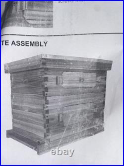 Bee hive 8 frame 2 Layer With Windows New In Box