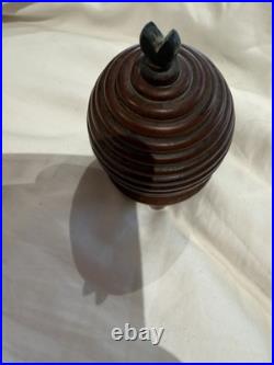 Georgian Bee Hive String Holder