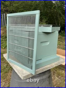 Langstroth Beehive / Cedar / QE Included