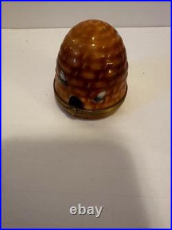 Limoges France Box Rochard Vintage Bee Hive & Bees Flower Inside Beehive