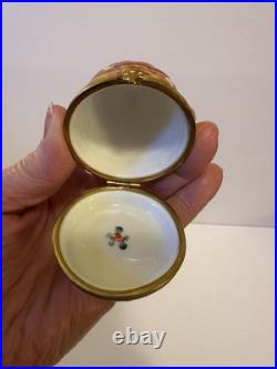 Limoges France Box Rochard Vintage Bee Hive & Bees Flower Inside Beehive