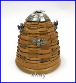 Longaberger 2010 Collectors Club Beehive Basket with3 Pewter Bee Tie On`s. NEW