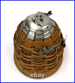 Longaberger 2010 Collectors Club Beehive Basket with3 Pewter Bee Tie On`s. NEW