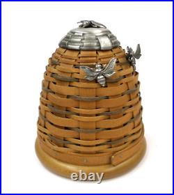 Longaberger 2010 Collectors Club Beehive Basket with3 Pewter Bee Tie On`s. NEW