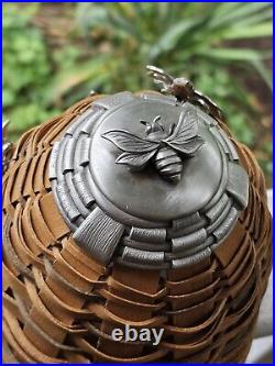 Longaberger 2010 Collectors Club Beehive Basket with base & 3 Pewter Bee Tie Ons