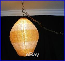 MID-CENTURY ATOMIC BEEHIVE Spaghetti Fiberglass Shade Hanging Swag Lamps Light