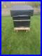 National_bee_hive_used_01_te