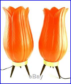 Pair Mid Century Modern Acanthus Lily Orange Plastic Tripod Beehive Accent Lamps
