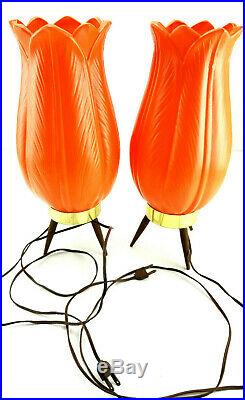Pair Mid Century Modern Acanthus Lily Orange Plastic Tripod Beehive Accent Lamps