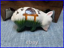 Rare Griselda Hill/Wemyss Pottery'Bee hive' Piglet