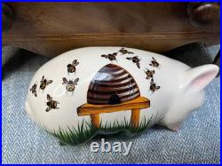 Rare Griselda Hill/Wemyss Pottery'Bee hive' Piglet