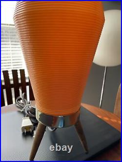 VINTAGE Mid Century Modern Beehive Orange Plastic Tripod Base Table Lamp MCM