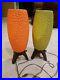 VINTAGE_Mid_Century_Modern_Beehive_Rocket_Plastic_Tripod_Table_Lamps_Pair_01_zbiu