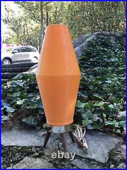 Vintage ATOMIC Ribbed ORANGE Plastic LAMP Beehive WOOD TRIPOD LEGS 1960s-70s MCM