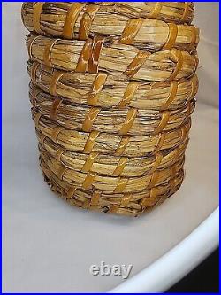 Vintage Beehive Basket Bee Skep 13.5 Old Primative Look Woven Latched Rustic