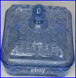 Vintage Indiana Glass Tiara Honey Bee Hive Box Candy Dish Footed Base Excellent
