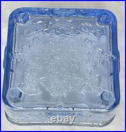 Vintage Indiana Glass Tiara Honey Bee Hive Box Candy Dish Footed Base Excellent
