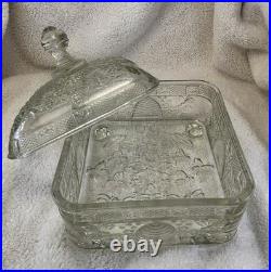 Vintage Indiana Glass Tiara Honey Bee Hive Box Clear Glass Covered Dish