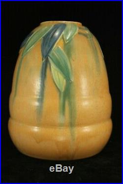 Vintage Large Roseville Pottery FUTURA 8 Art Deco Beehive Vase 406-8