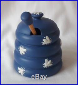 Wedgwood Honey Pot Blue Jasperware bee hive pot